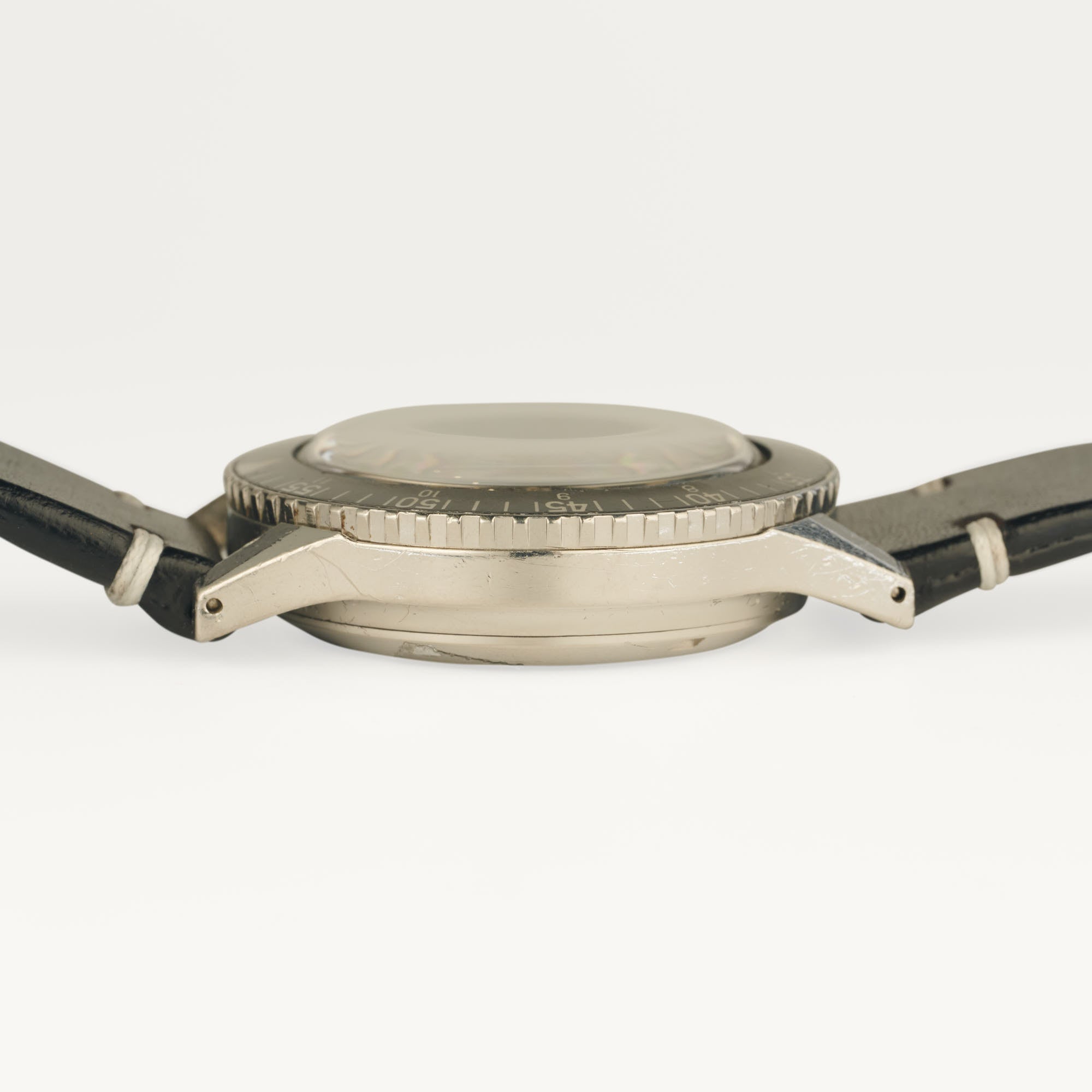 Nivada Grenchen — Depthmaster Vintage